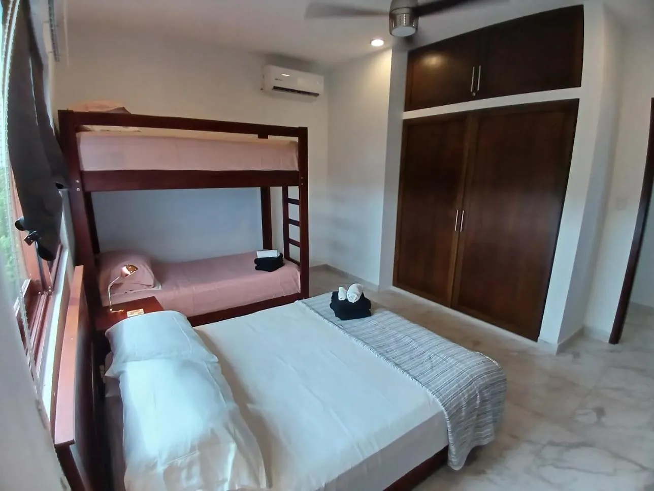 Penthouse With Roof Top Terrace Mahahual Mexiko