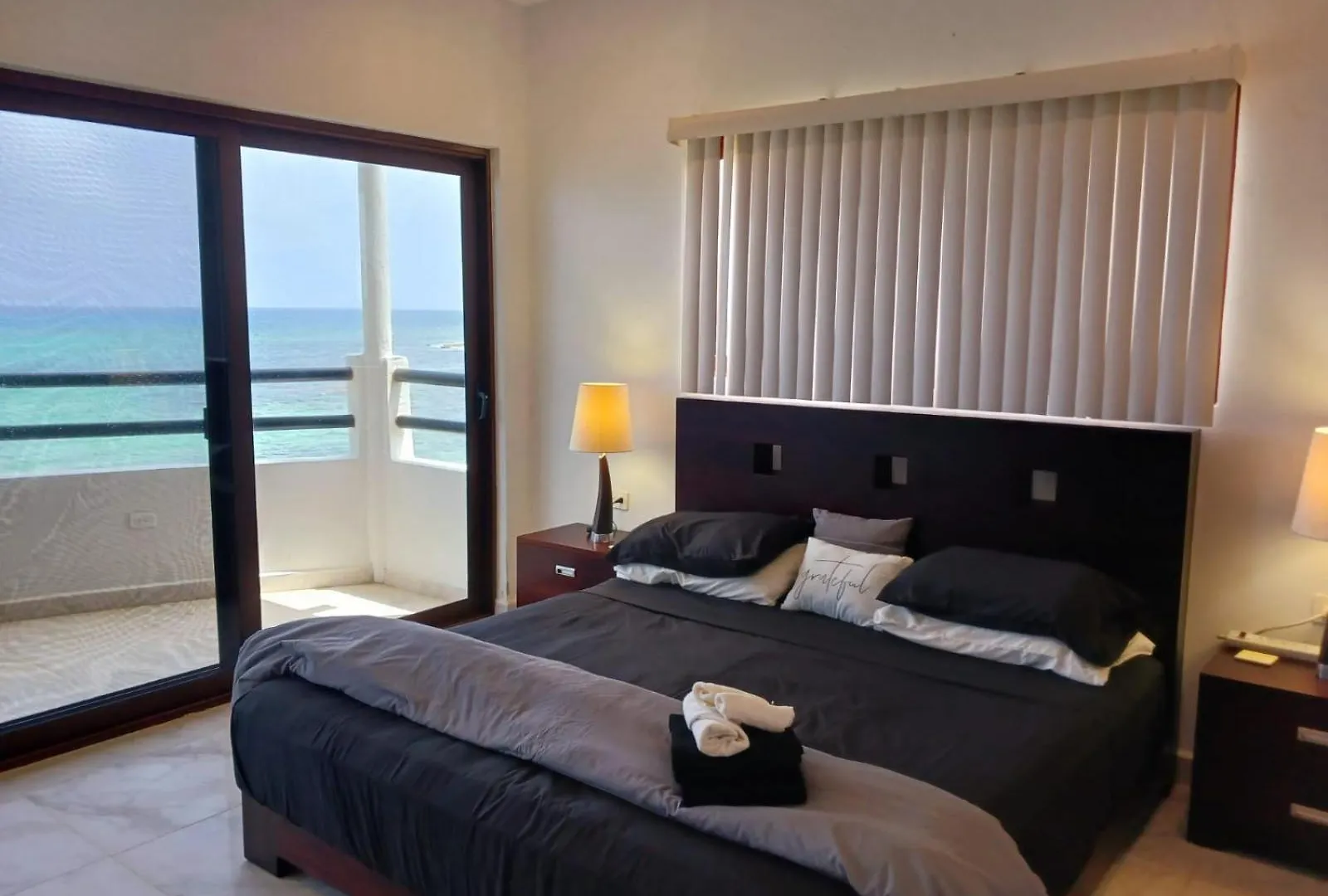 Penthouse With Roof Top Terrace Mahahual